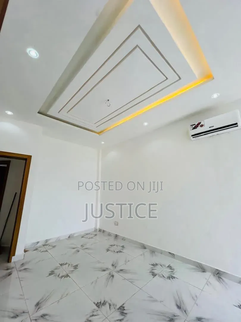 2bdrm House in Nmai-Dzorn for sale
