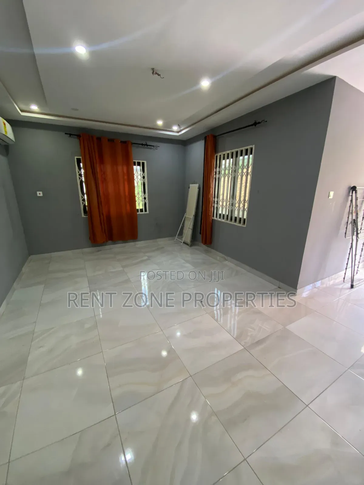 4bdrm Duplex in Kwabenya for rent