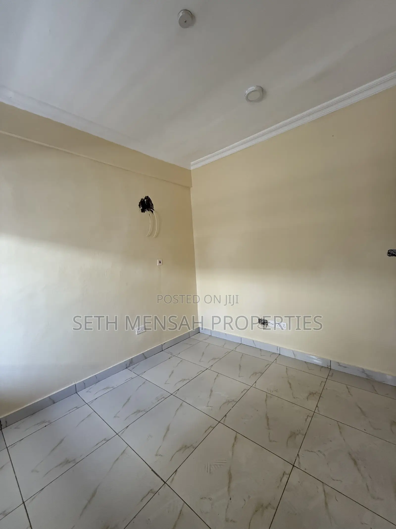 1bdrm Apartment in One Bedroom, Police Station for sale