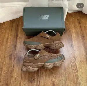 New Balance 8040