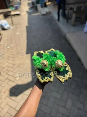 Green Flur Suede Lion Head Chawchaw /Ahenema