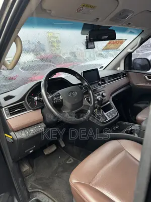 Hyundai Starex 2019 Brown