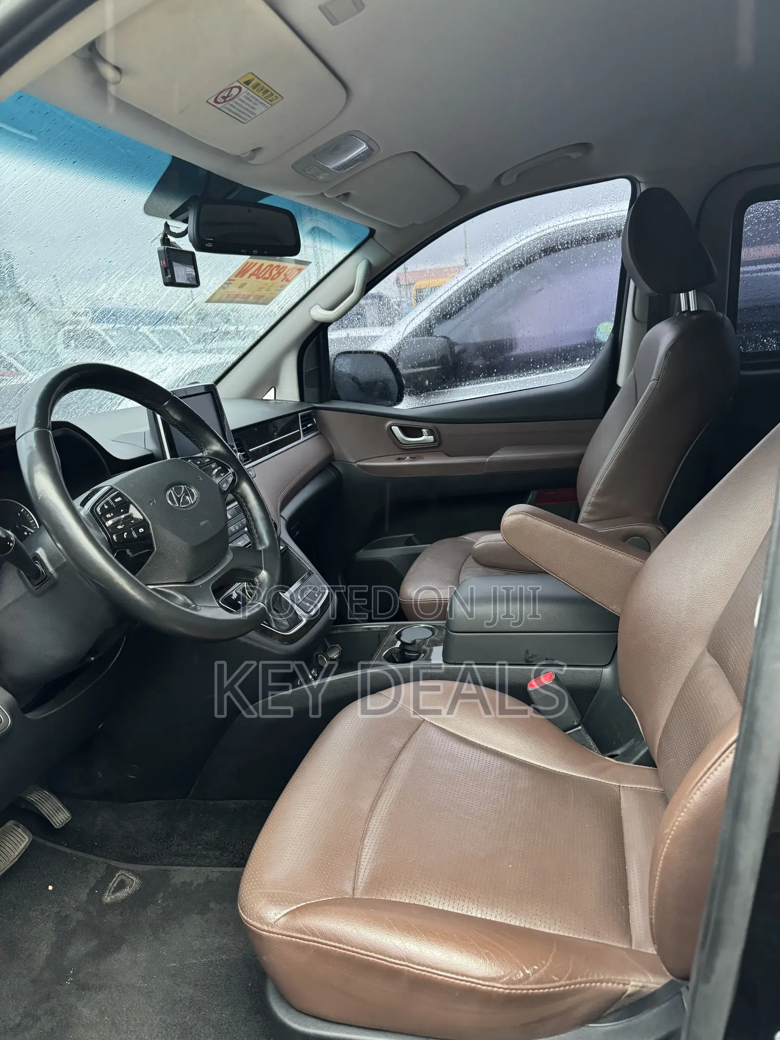 Hyundai Starex 2019 Brown