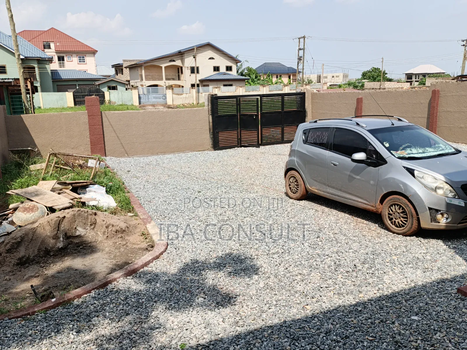 3bdrm House in Oyarifa, Ghana Flag for sale
