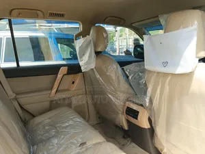 Toyota Land Cruiser Prado 2014 White