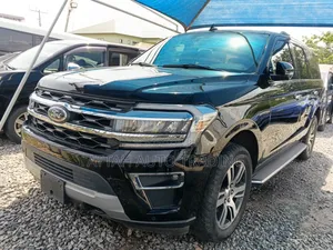 Ford Expedition 2022 Black