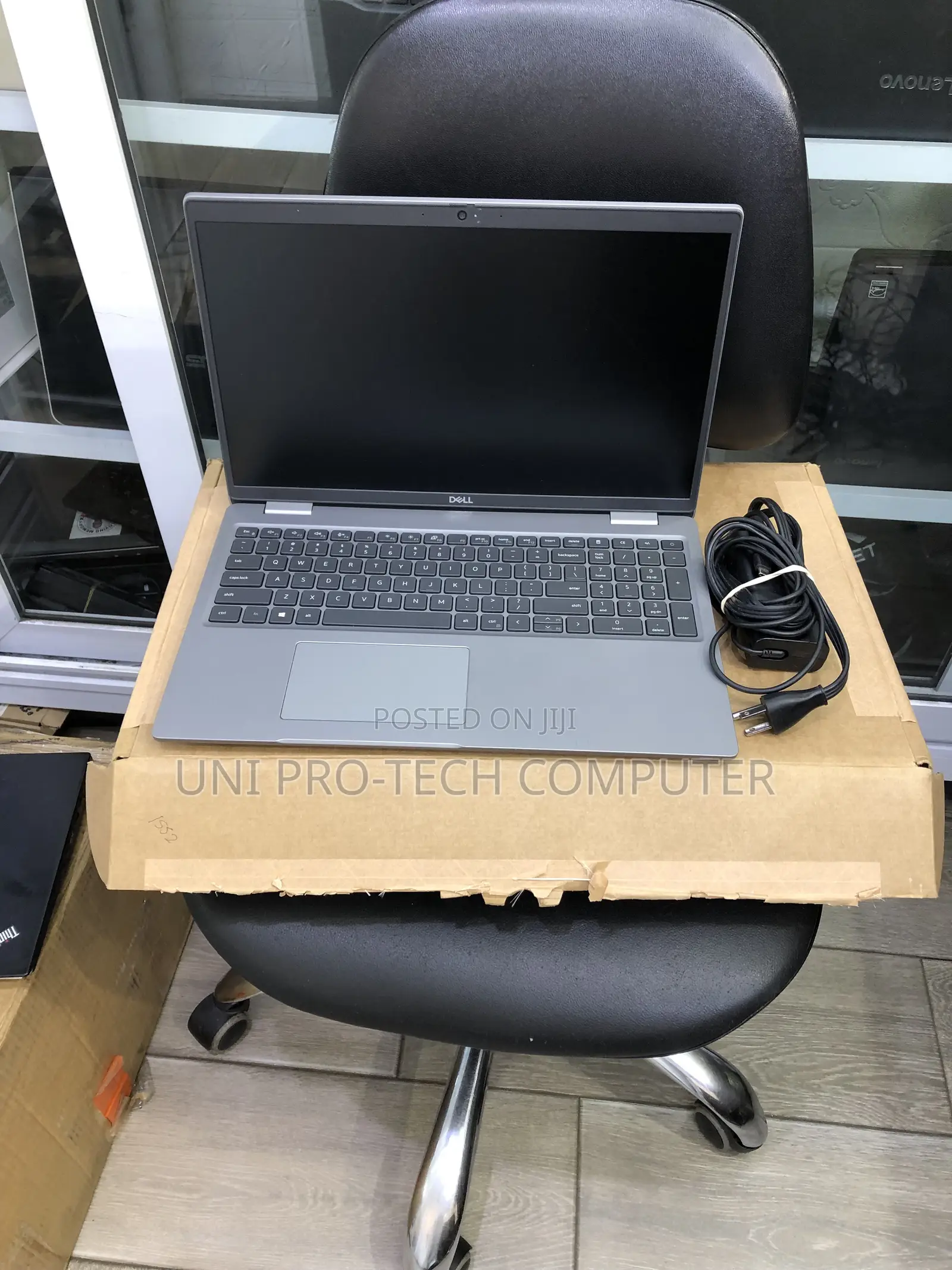 New Laptop Dell Latitude 5520 16GB Intel Core i5 SSD 512GB