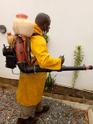 Snake Fumigation Man