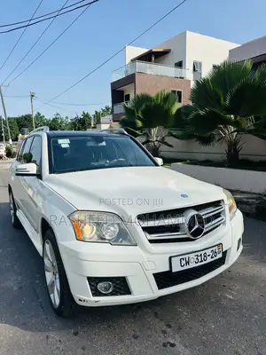 Mercedes-Benz GLK-Class 350 4MATIC 2014 White