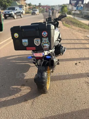 BMW R1250GS 2021 White