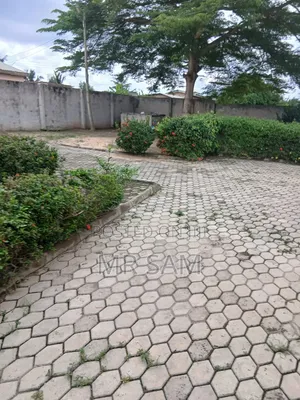 4bdrm House in Kasoa Obum Road, Adam Nana for sale