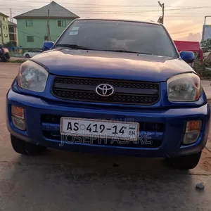Toyota RAV4 Automatic 2000 Blue