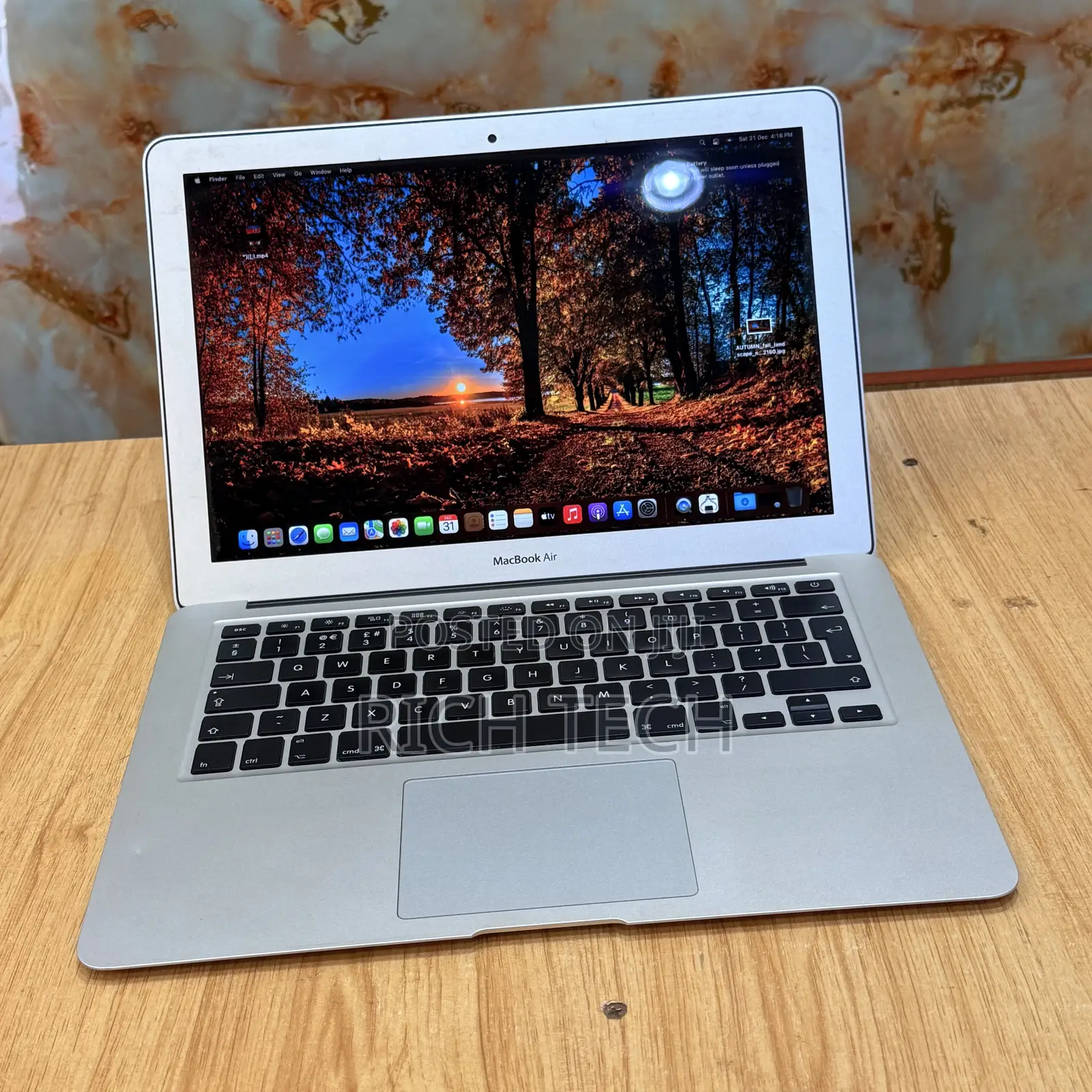 Laptop Apple MacBook Air 2017 8GB Intel Core i5 SSD 256GB