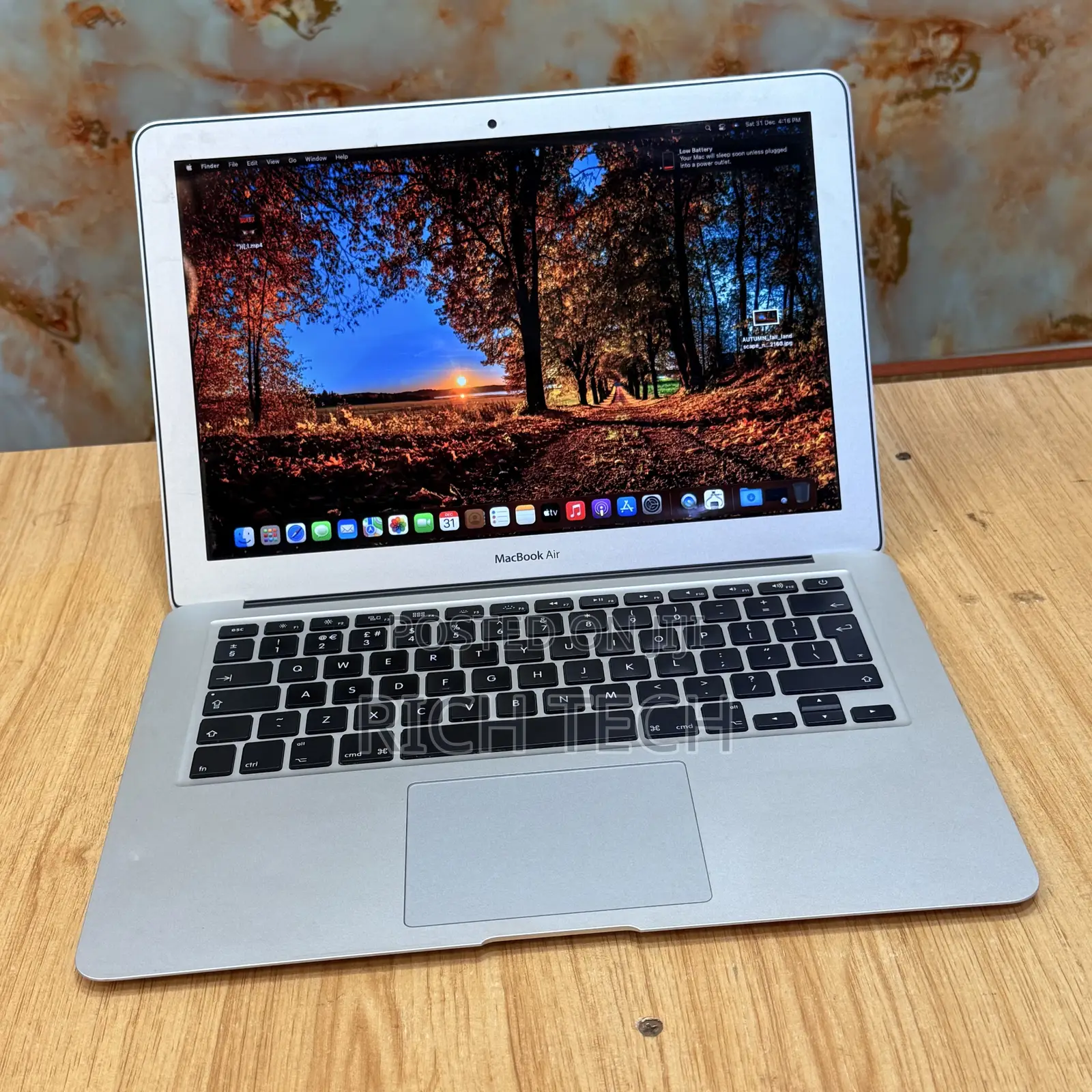 Laptop Apple MacBook Air 2017 8GB Intel Core i5 SSD 256GB