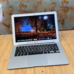 Laptop Apple MacBook Air 2017 8GB Intel Core i5 SSD 256GB