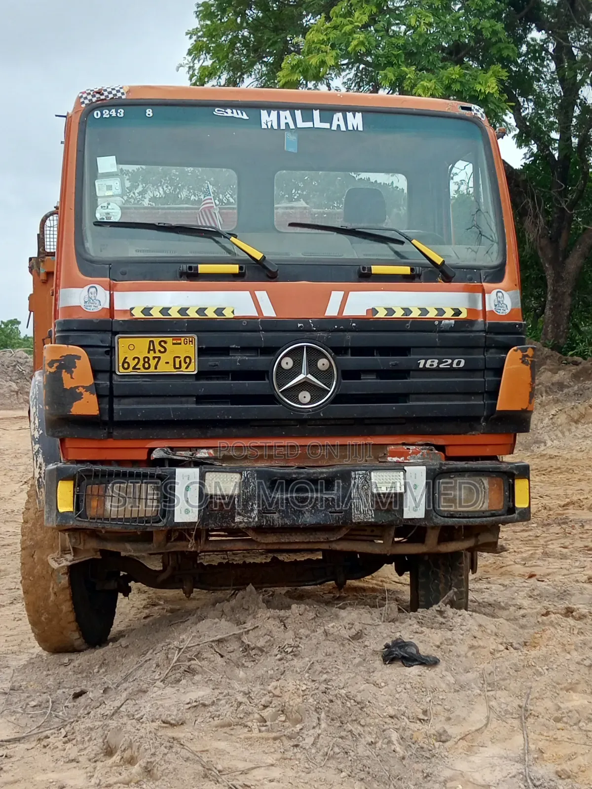 Tiper Truck Mercedes Benz