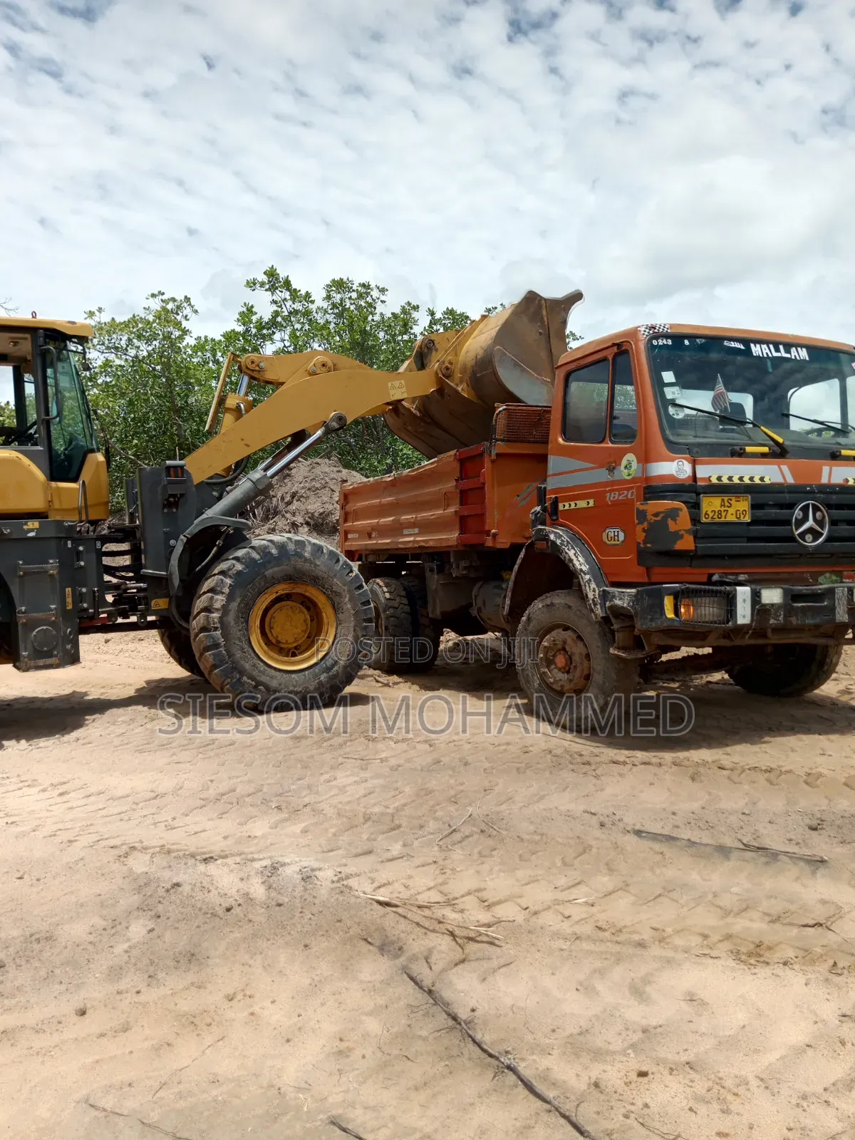 Tiper Truck Mercedes Benz