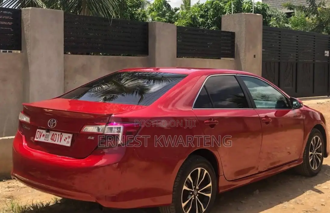 Toyota Camry 2014 Red