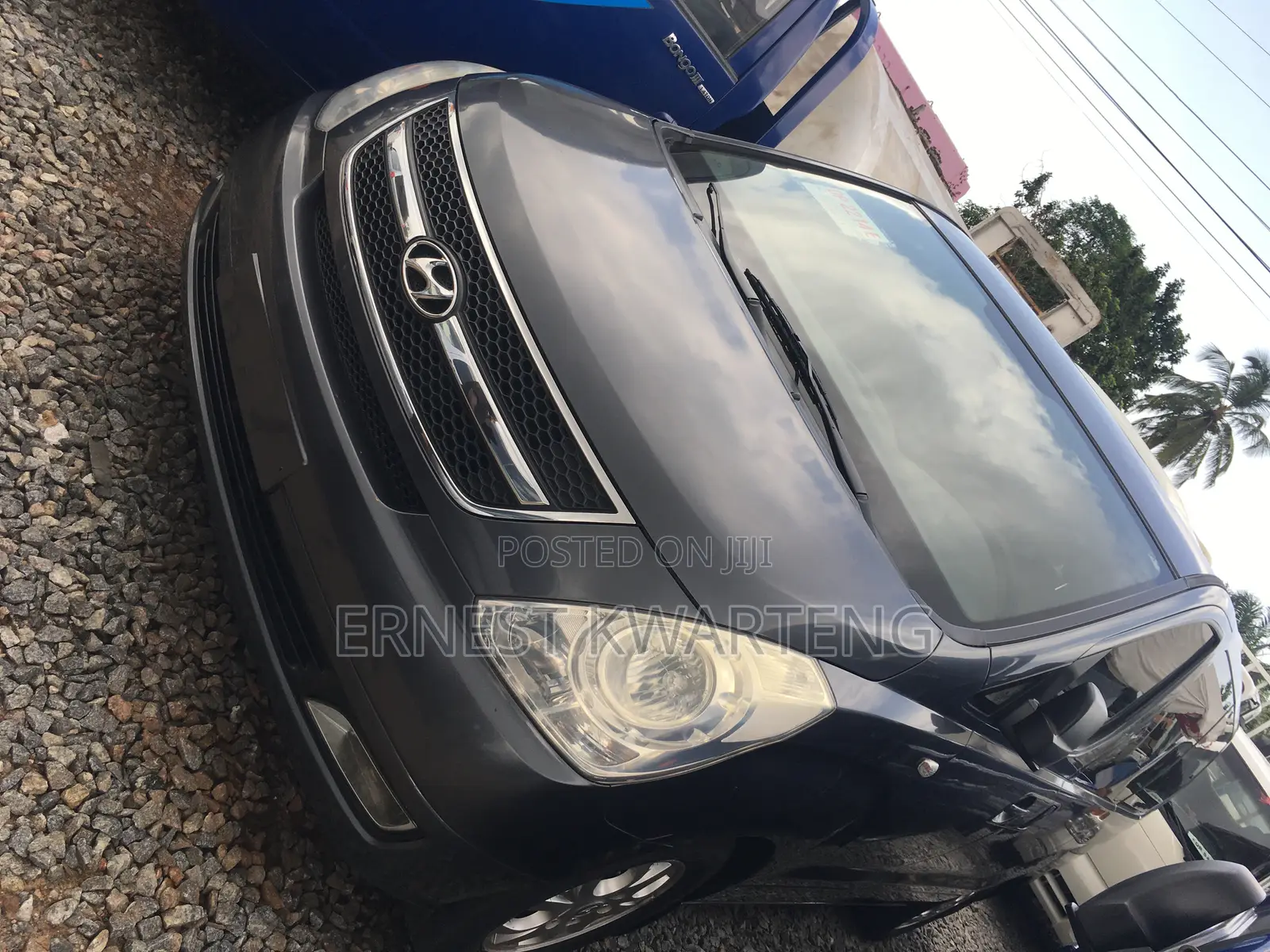 Hyundai Starex 2011 Black