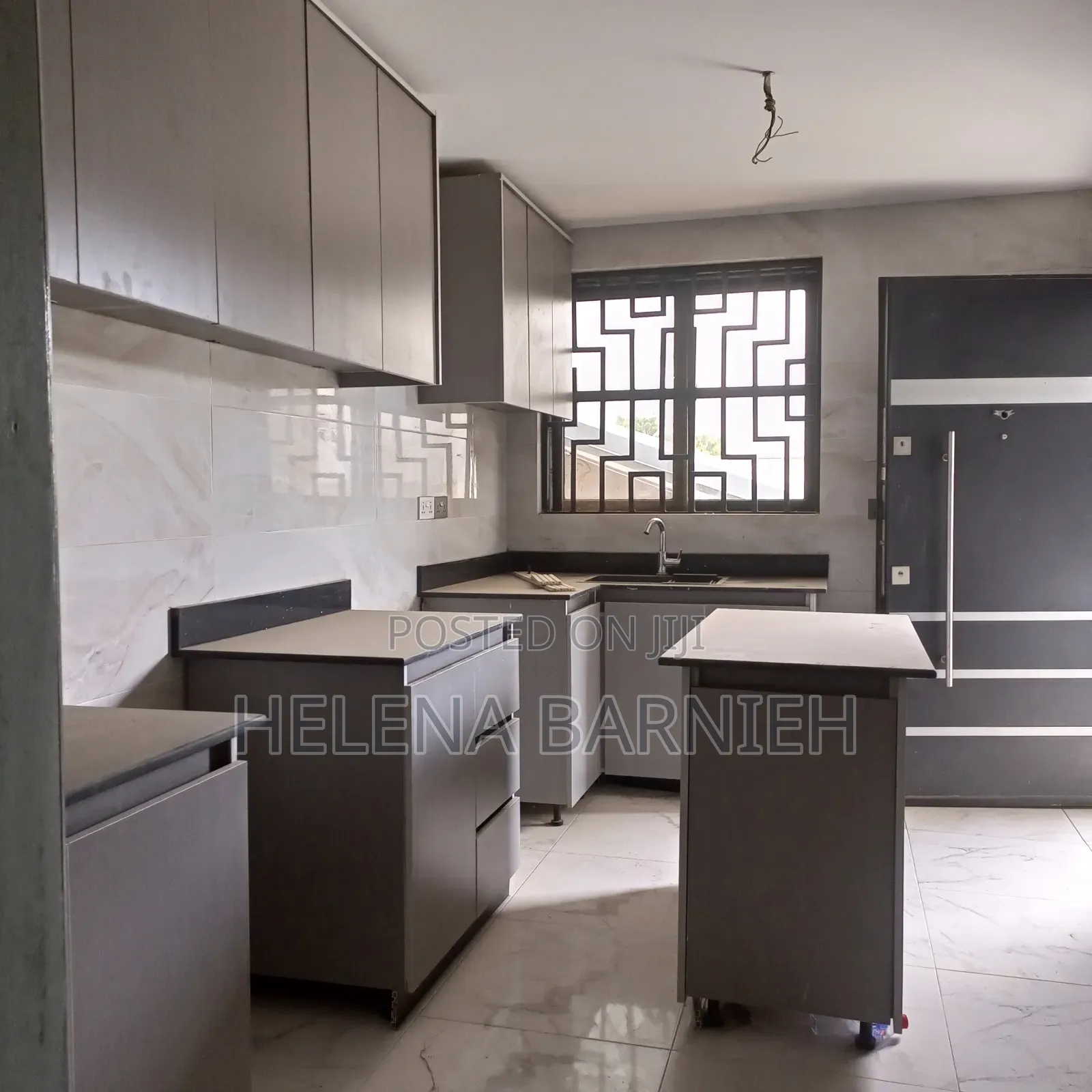 2bdrm Apartment in Helena Estate Agency, Kwabenya for rent