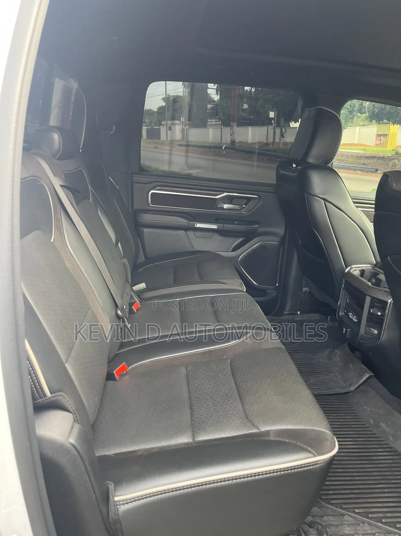 Dodge RAM 2025 White