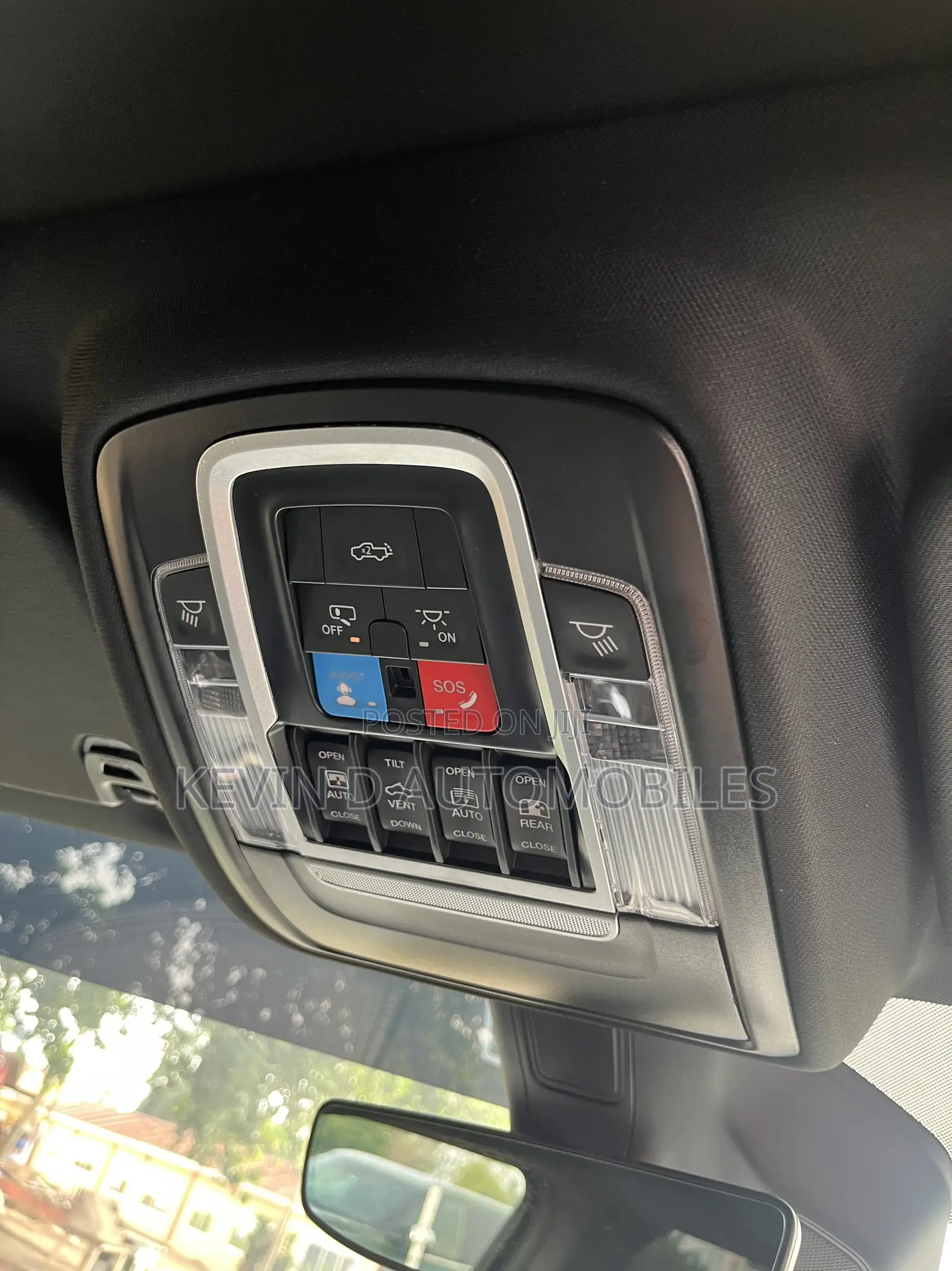 Dodge RAM 2025 White