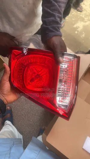 Land Cruiser 200 2009,2010 Booth Light