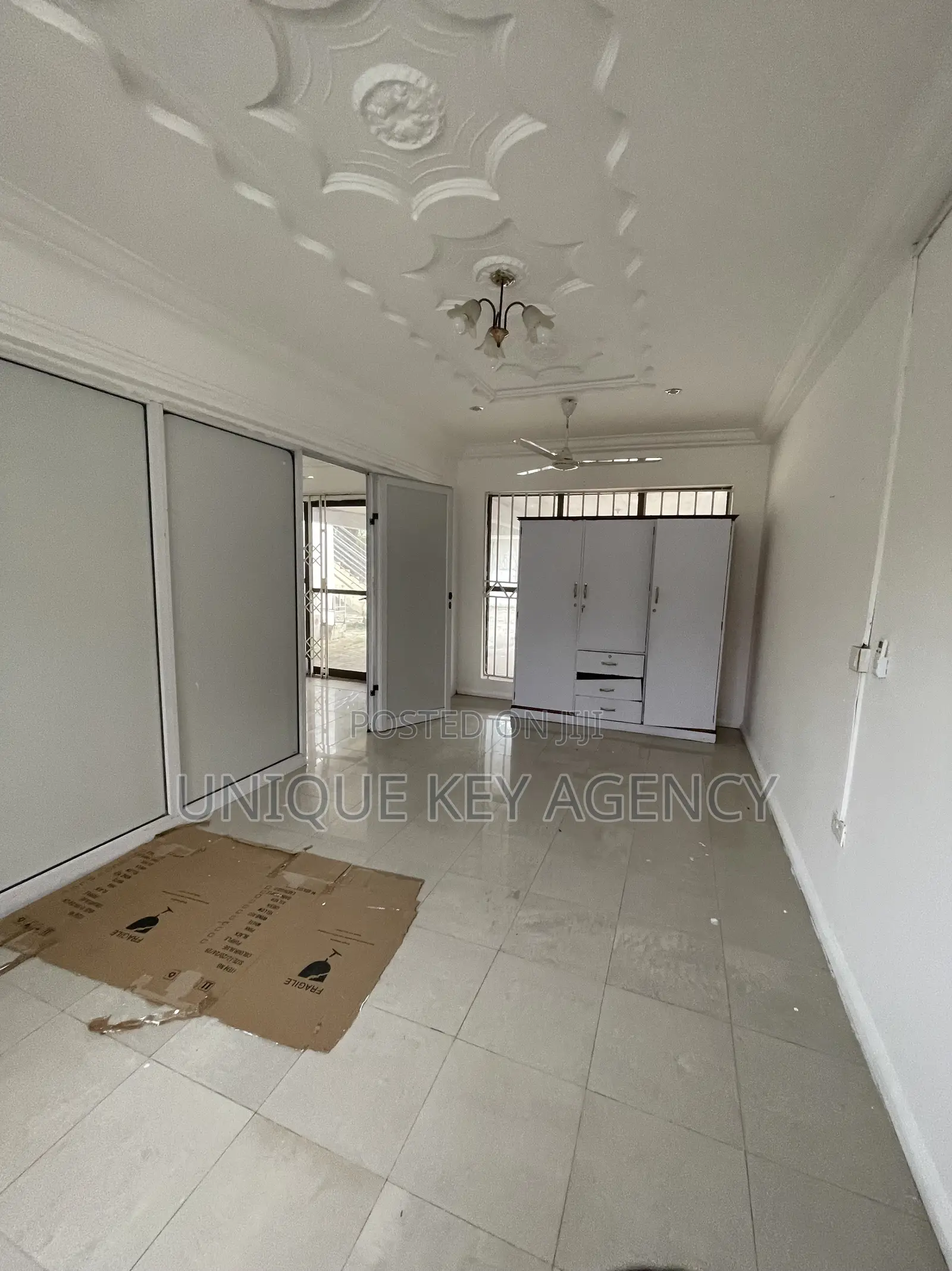 1bdrm Apartment in Unique Key Agency, Spintex for rent
