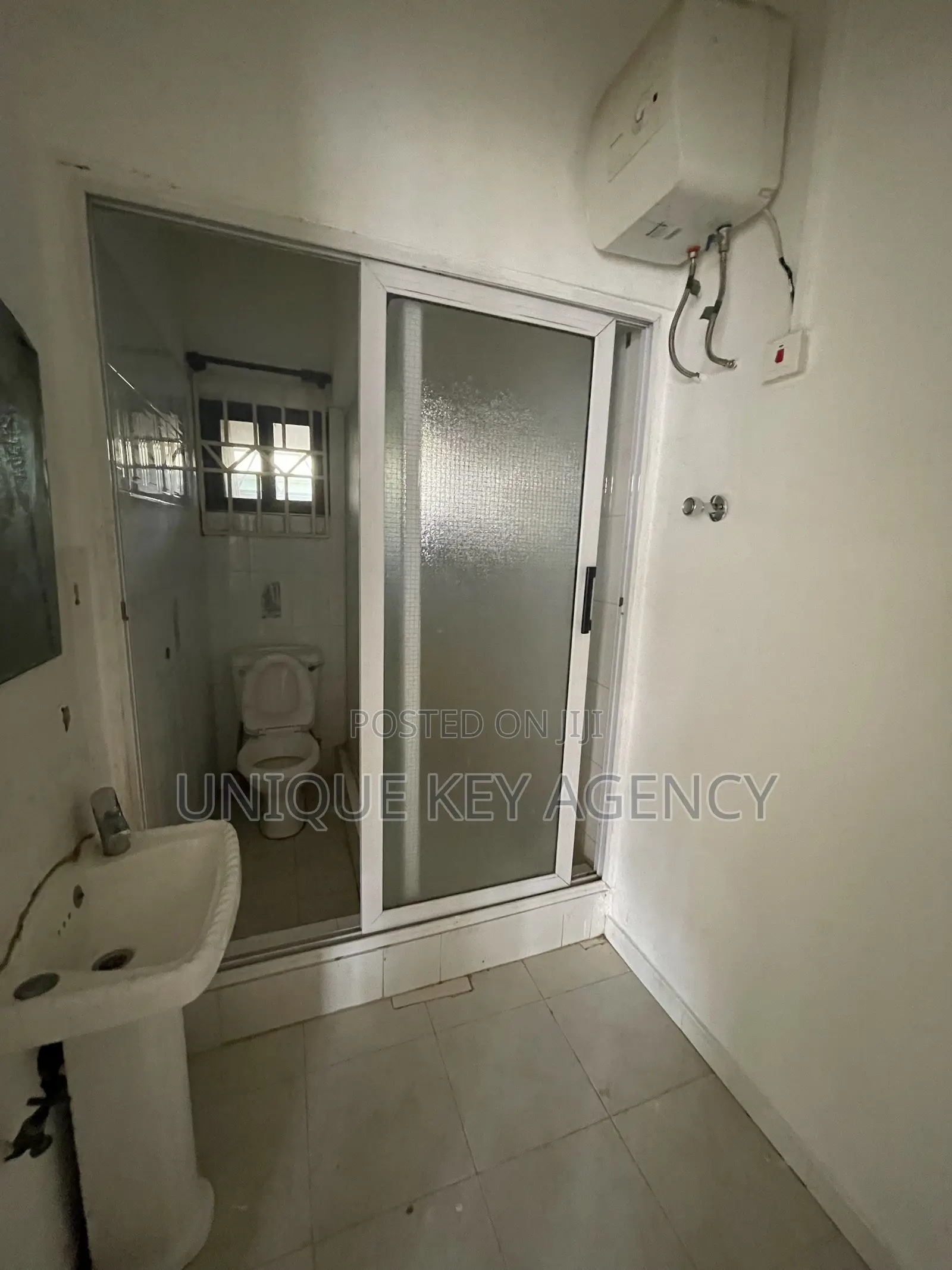 1bdrm Apartment in Unique Key Agency, Spintex for rent
