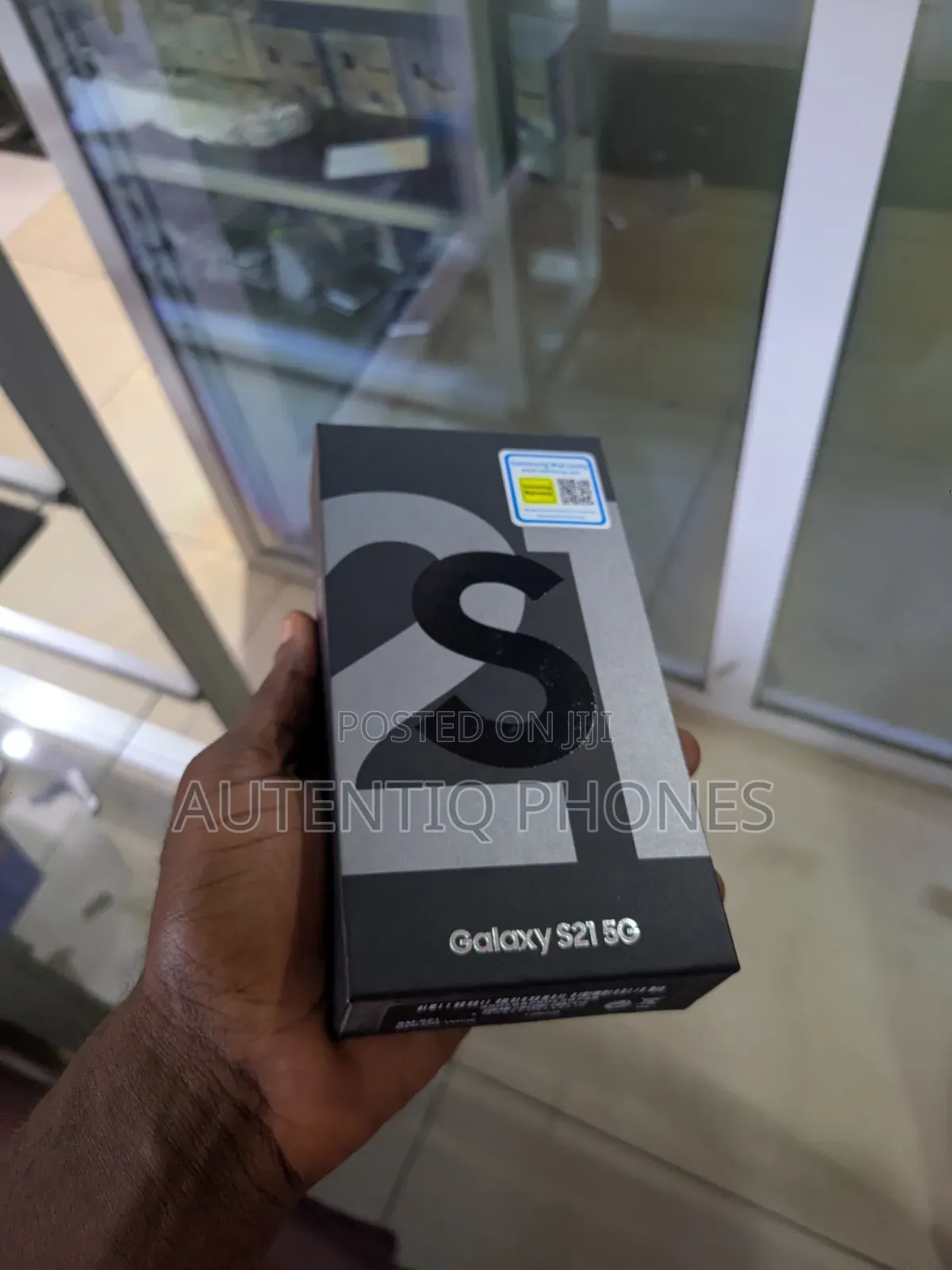 New Samsung Galaxy S21 5G 128 GB Silver
