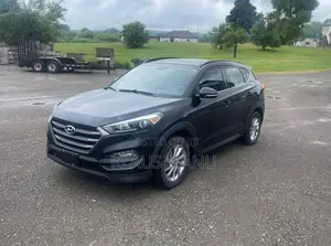 Hyundai Tucson Limited AWD 2016 Black