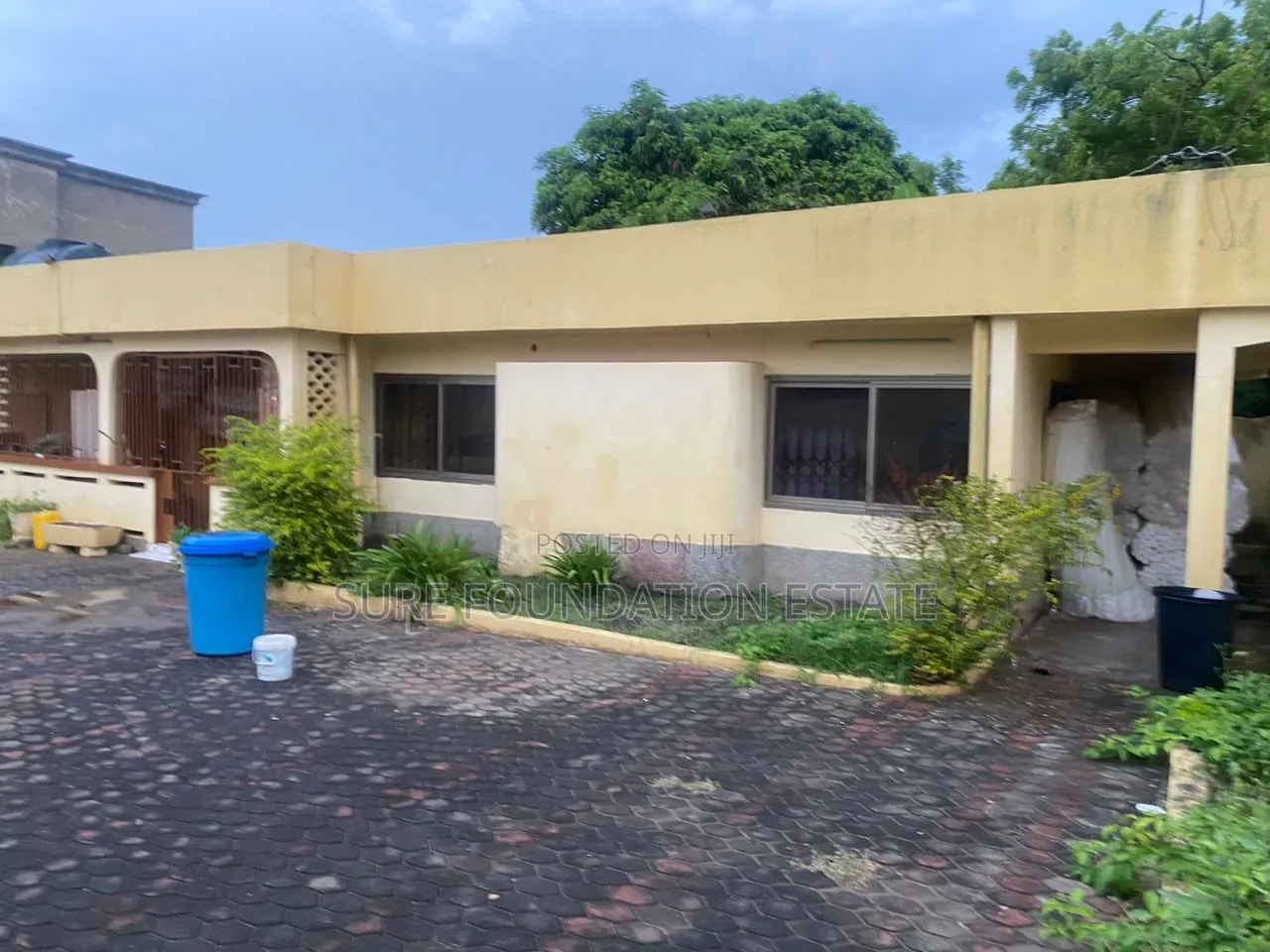 4bdrm House in Dansoman for sale