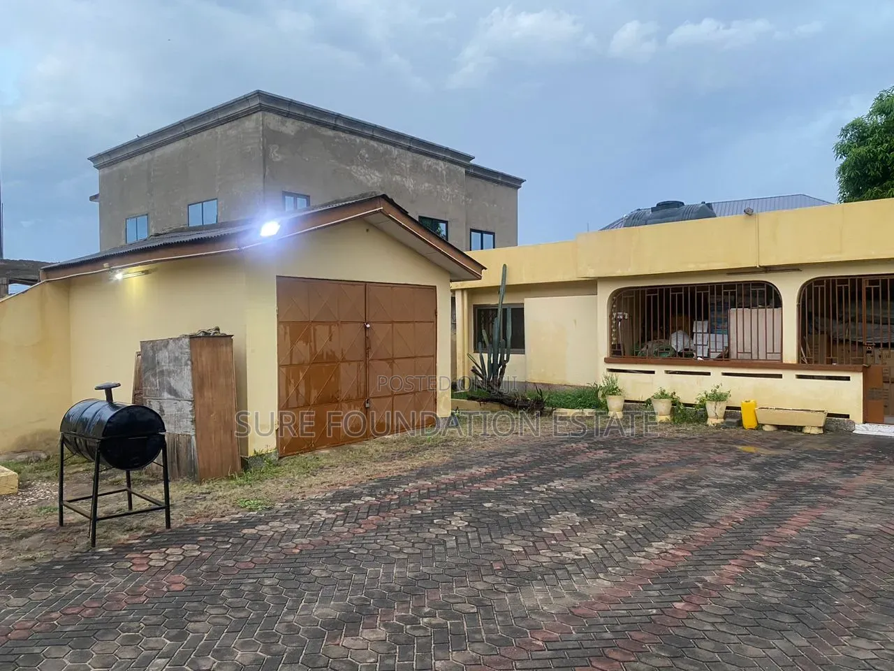 4bdrm House in Dansoman for sale