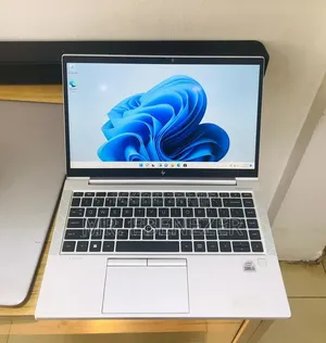 New Laptop HP EliteBook 845 G7 8GB AMD Ryzen 5 SSD 256GB