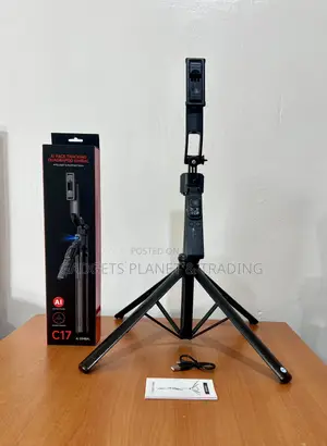 Intelligent Multifunctional Ai Face Tracking Quadrapod Gimbal - C17