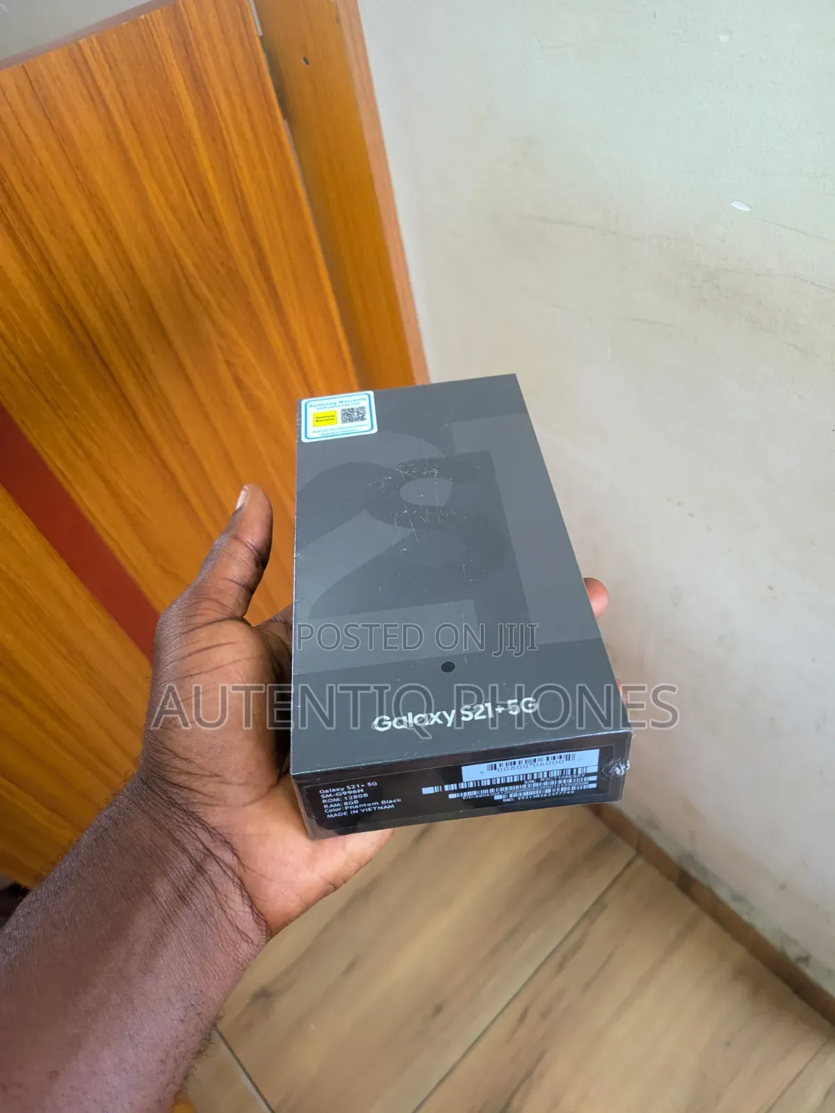 New Samsung Galaxy S21+ 5G 128 GB Black