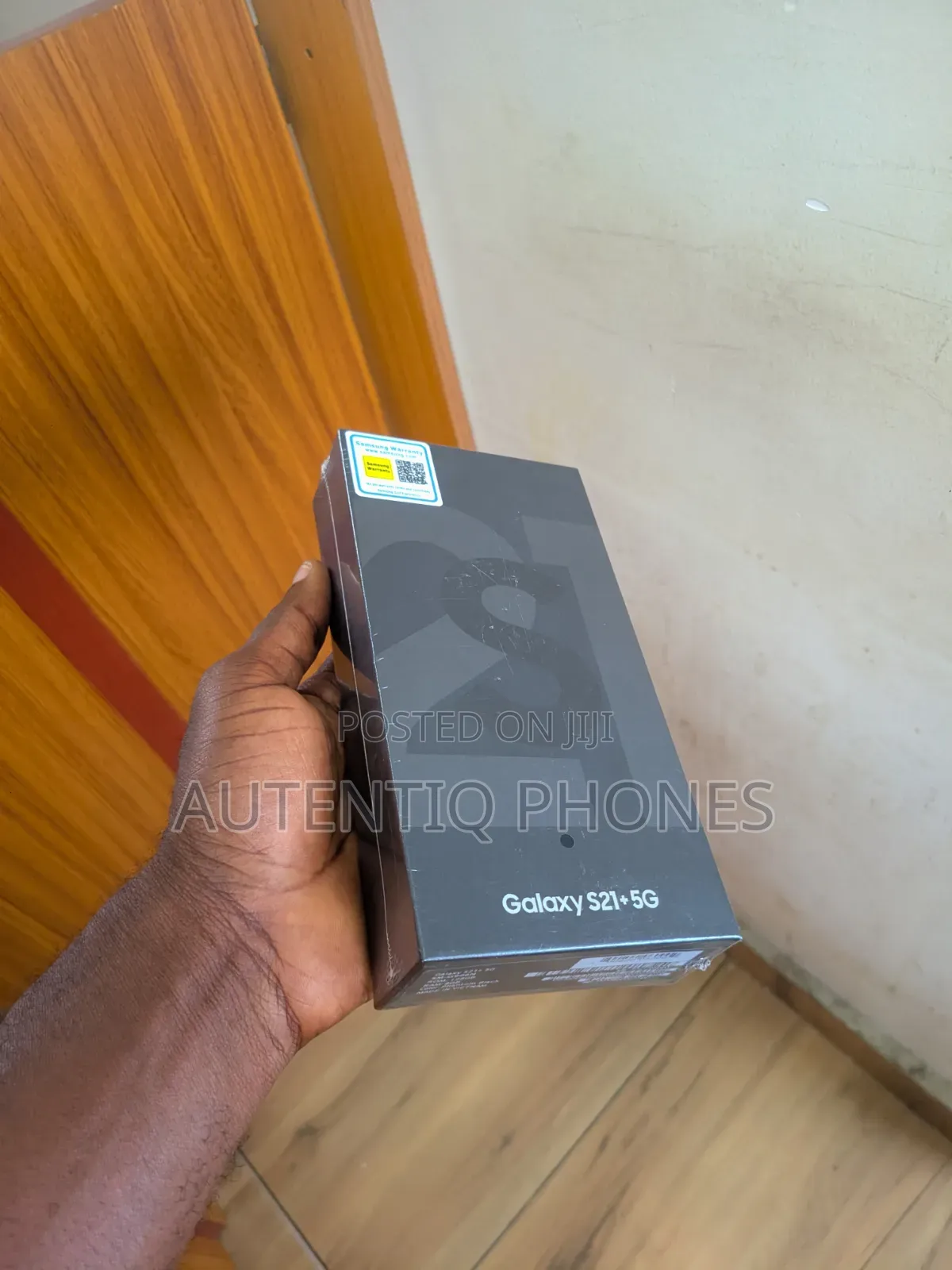 New Samsung Galaxy S21+ 5G 128 GB Black