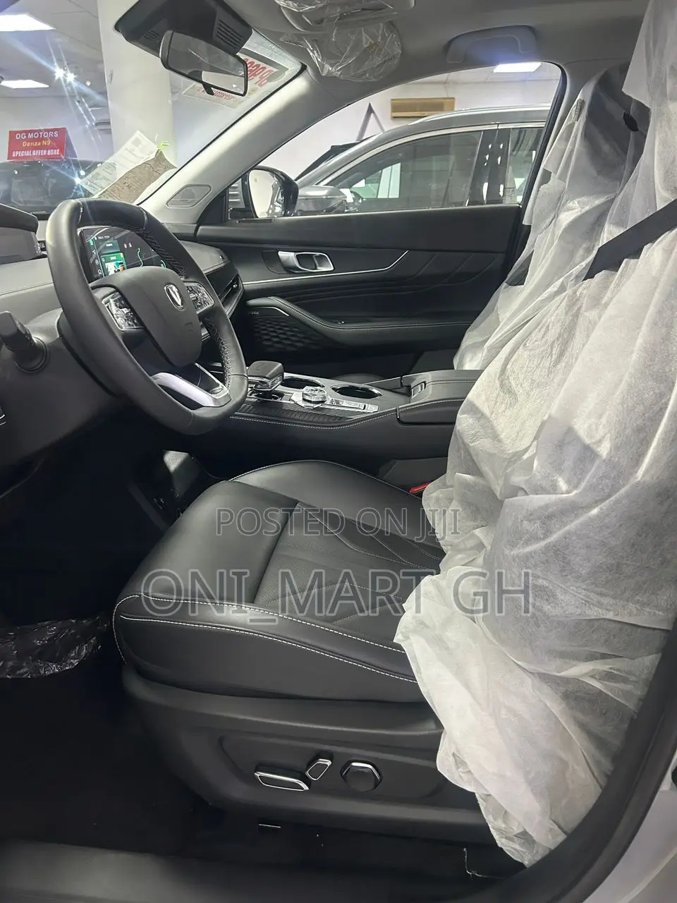 New Changan UNI-K 2.0 Petrol AWD 2025 Gray