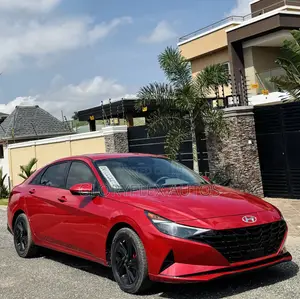 Hyundai Elantra SE 2022 Red
