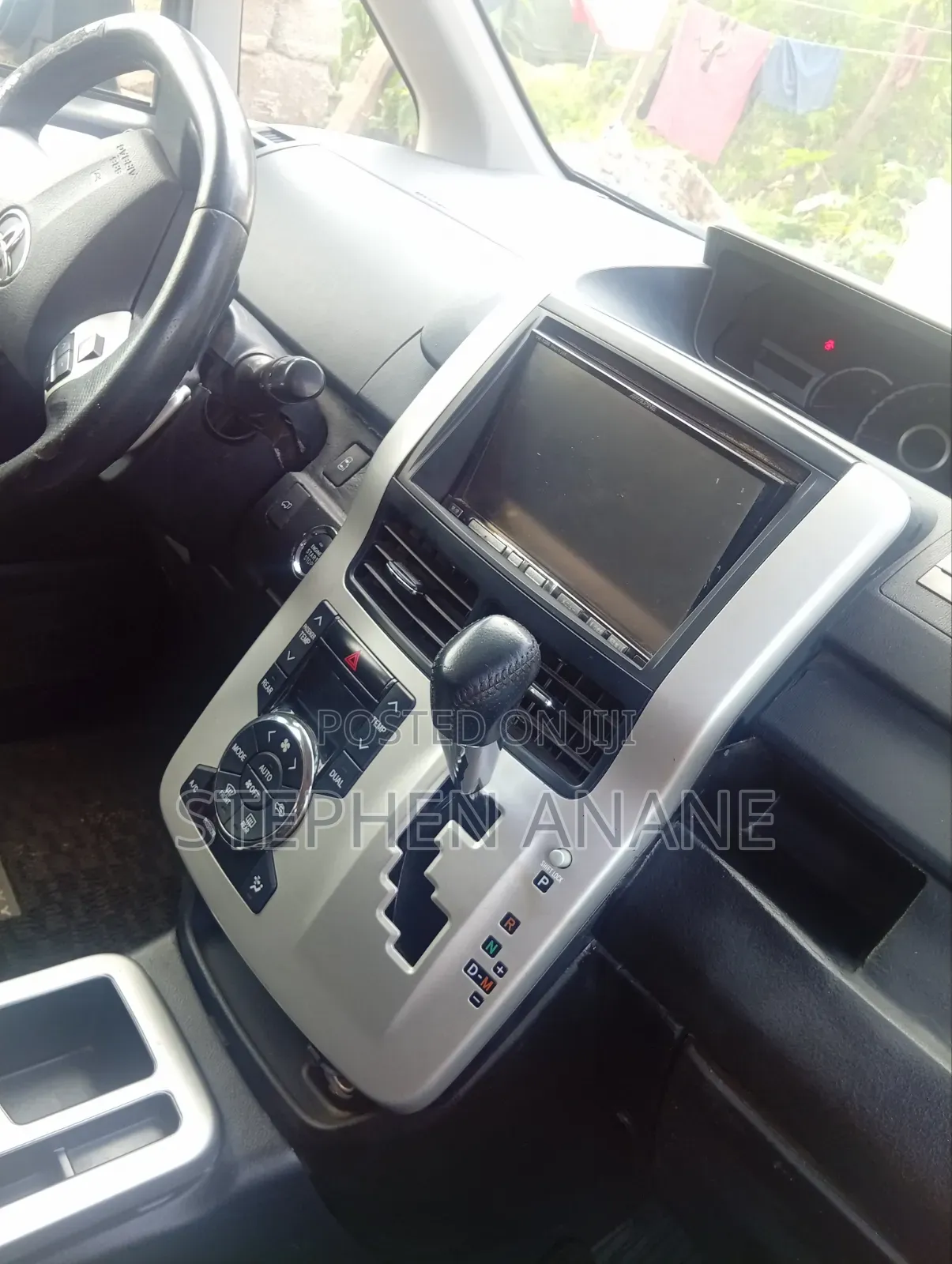 Toyota Voxy 2010 Black