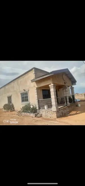 2bdrm House in Ashalaja Obakrowa, Greater Accra for rent