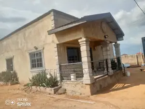 2bdrm House in Ashalaja Obakrowa, Greater Accra for rent