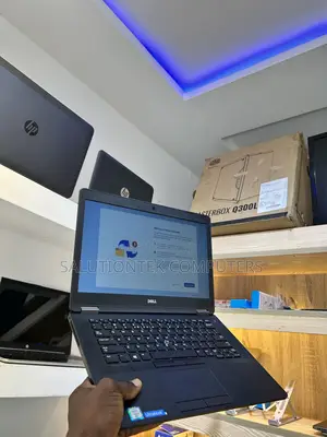 Laptop Dell Latitude 14 E7470 8GB Intel Core i5 SSD 256GB