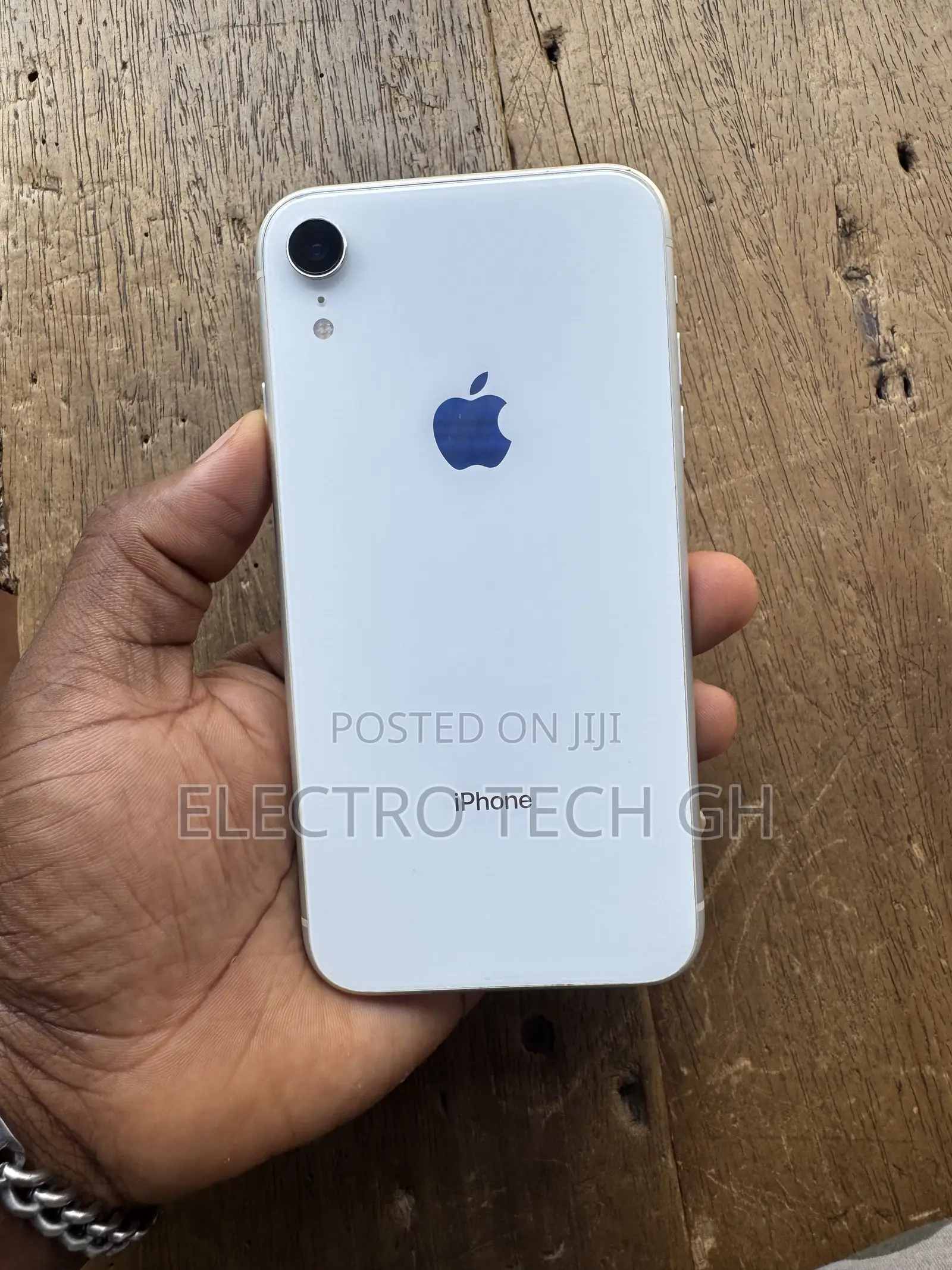 Apple iPhone XR 64 GB White
