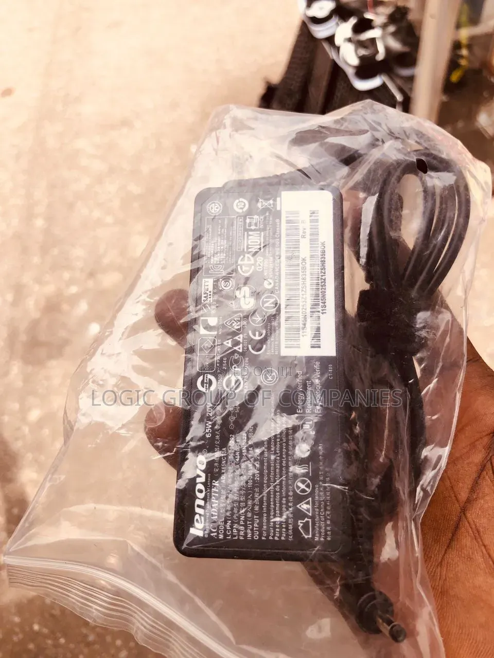 Lenovo Adapter 20v Small Pin