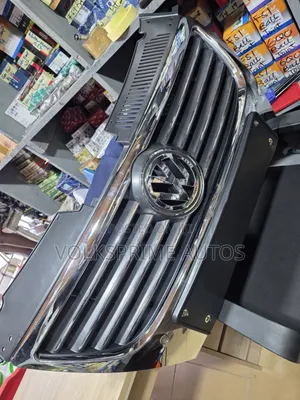 Car Front Bumper Grill for Vw Passat B6 3c