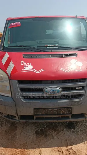 Ford Transit 2008 Red