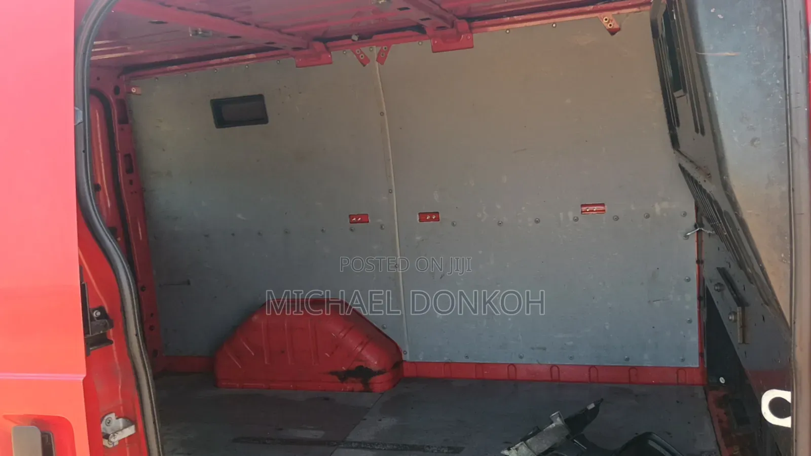 Ford Transit 2008 Red