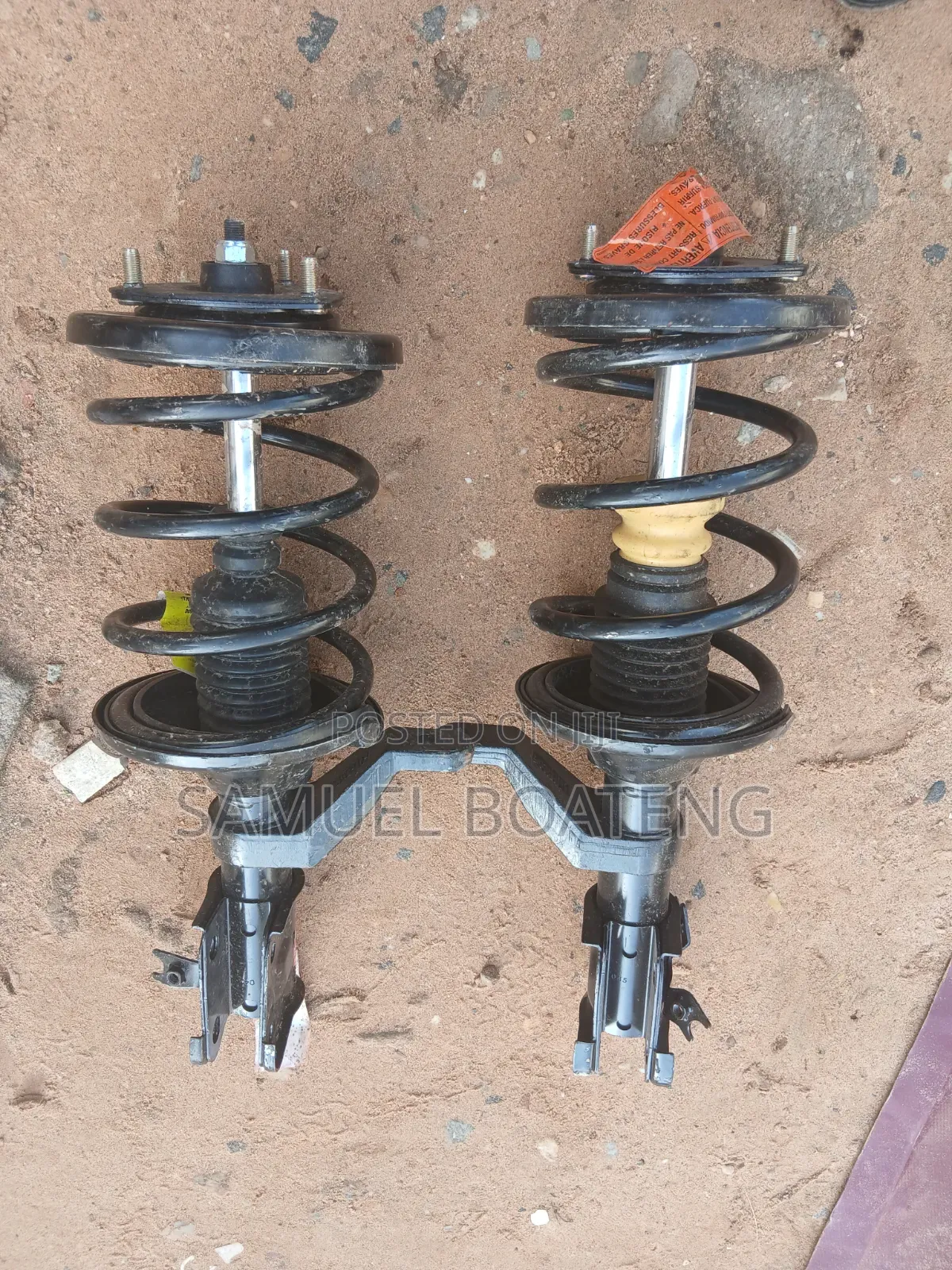 Honda CRV 2005 to 2006 Front Shocks