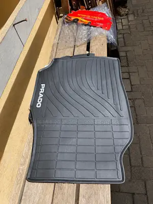Land Cruiser Prado Car Mat